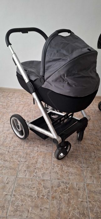 Бебешка количка Mutsy Igo