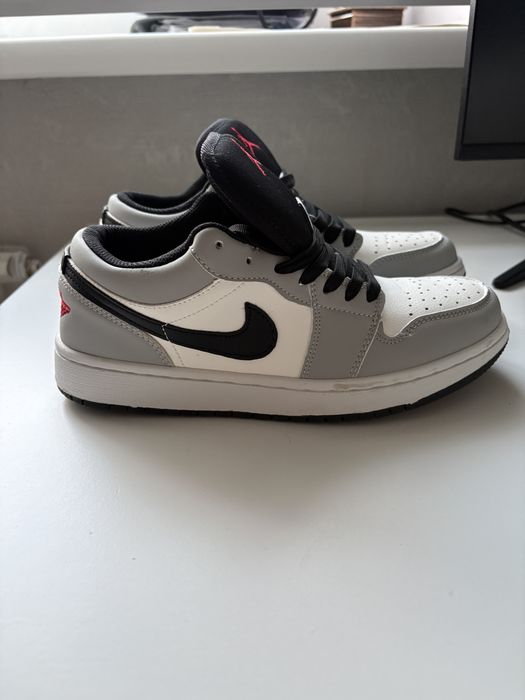 Кроссовки Nike 40 размера