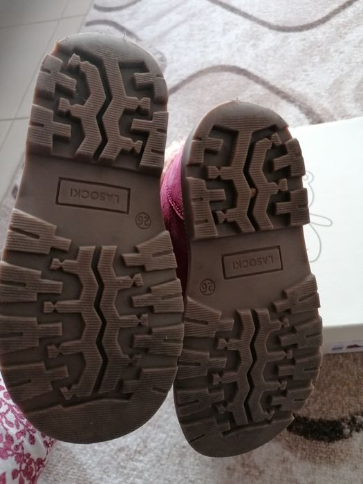 Зимни обувки  Lasocki 26 номер