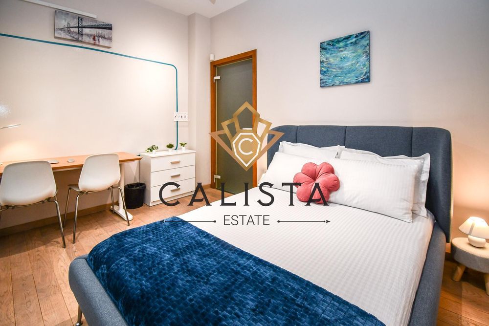 Дава се под наем Тристаен апартамент в София, Център - 100 кв.м за 1095.99 € - Снимка #7