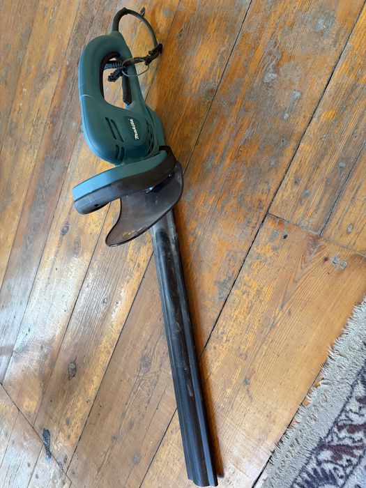 Кусторез электрический Makita UH5261 оригинальный