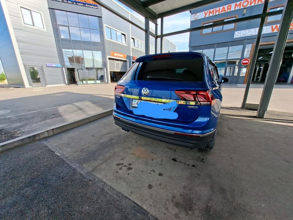 Volkswagen Tiguan продам