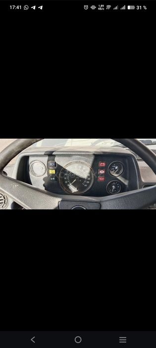 Продам грузовой бус Мерседес сапог
