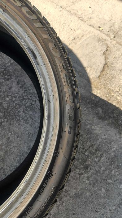 235/40 R19 • Iarna • Pirelli Sottozero 3 TO PNCS 96V | 2 buc | Pret/buc