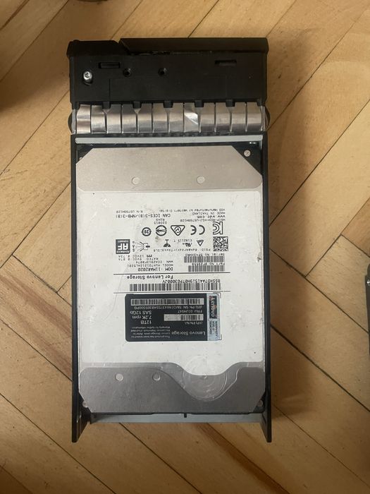 hard server lenovo sas nas 12tb 7.2k rpm