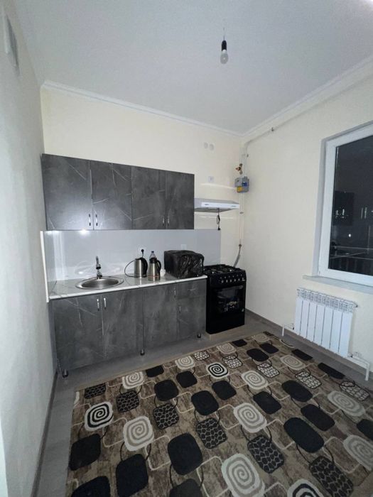Samarqand Shahar Qurasuv Massivida 2 xona kvartira sotiladi