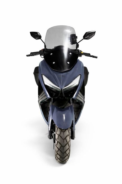 Скутер N-max 180 куб