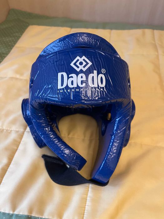 Детские боксерские перчатки и шлем - 2