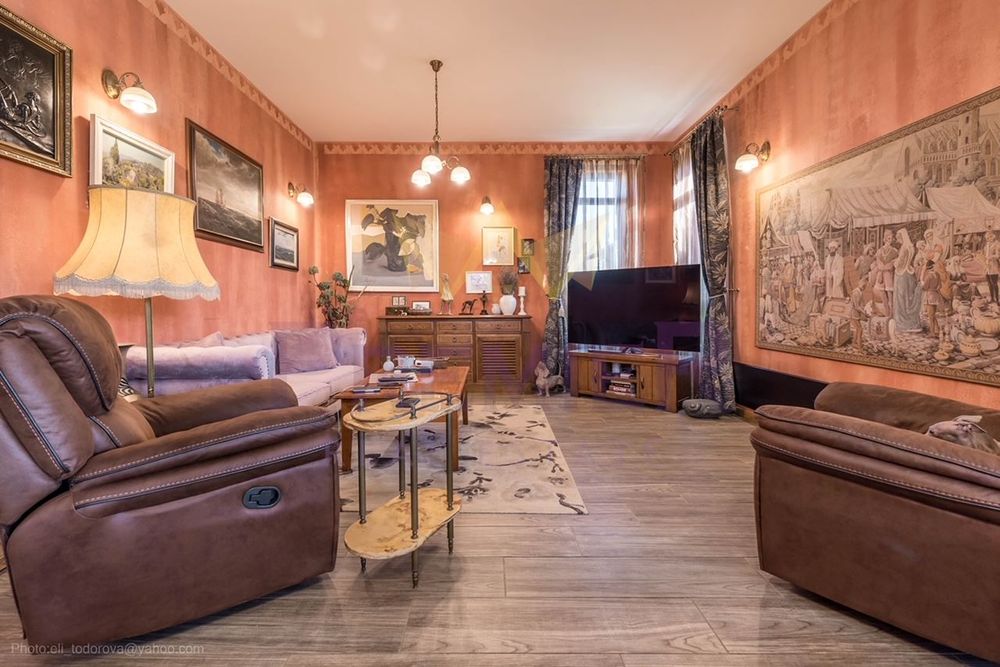 Продава се Къща в с. Приселци, Област Варна - 330 кв.м за 1455 €/кв.м - Снимка #6