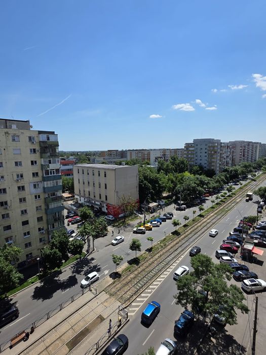 Vand apartament 4 camere calea rahovei 334