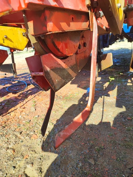 Semanatoare italiana Franzino cu 4 randuri.