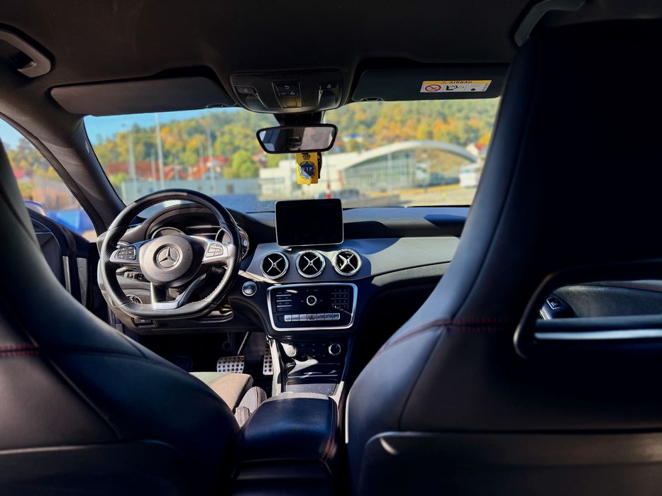 Mercedes Benz CLA 180 2018
