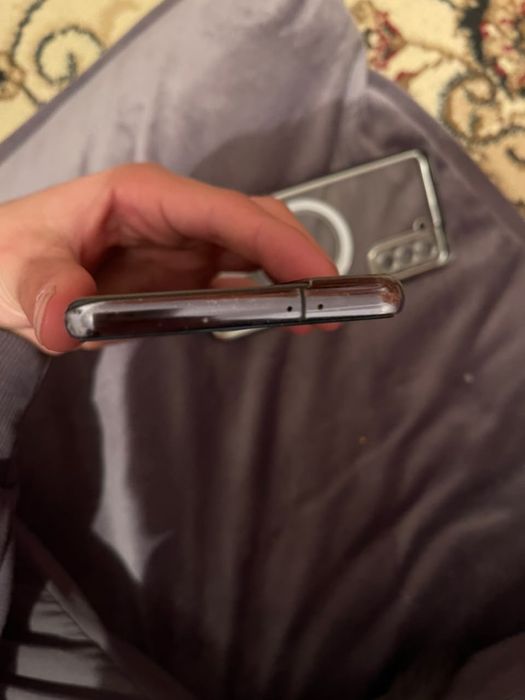 Samsung s21 fe__