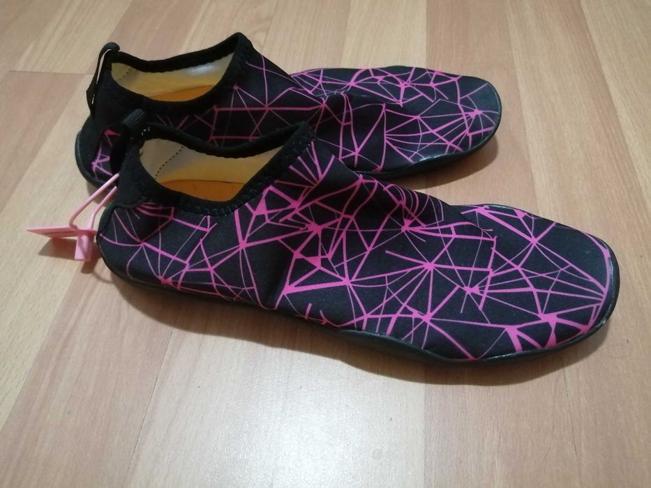 Аква обувки 40 номер