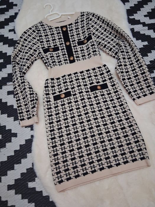 Rochie grosuta eleganta