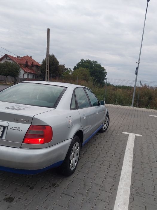 Vând Audi A4 b5 1.9tdi sau schimb  cu auto sau remorcă