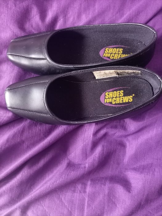 Дамски обувки от естествена кожа