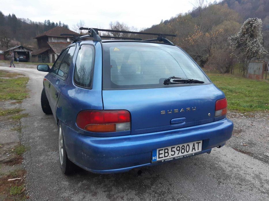 Субару Импреза 2000 куб 115 к.с   САМО НА ЧАСТИ