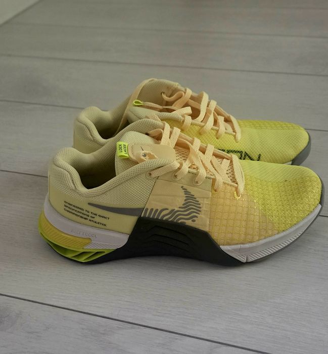 Маратонки  Nike 37