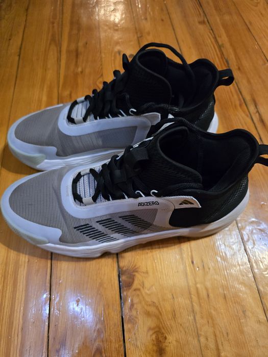 Маратонки за волейбол