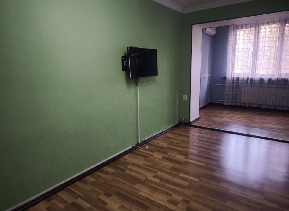 Сдаётся 3/2/5 Буюк ипак йули (метро Горького)