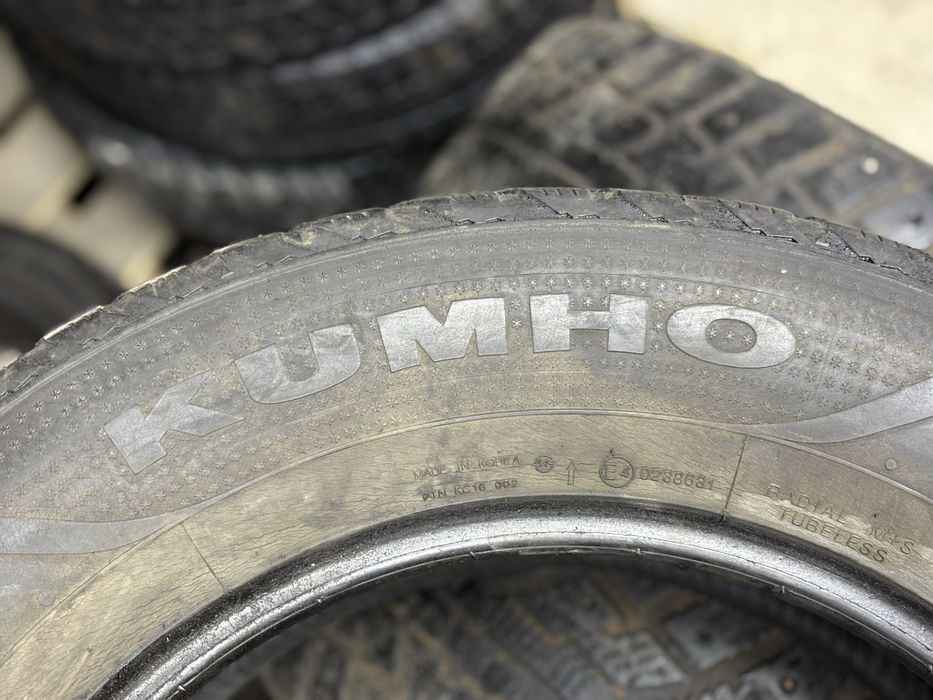 235/65/17 комплект зима