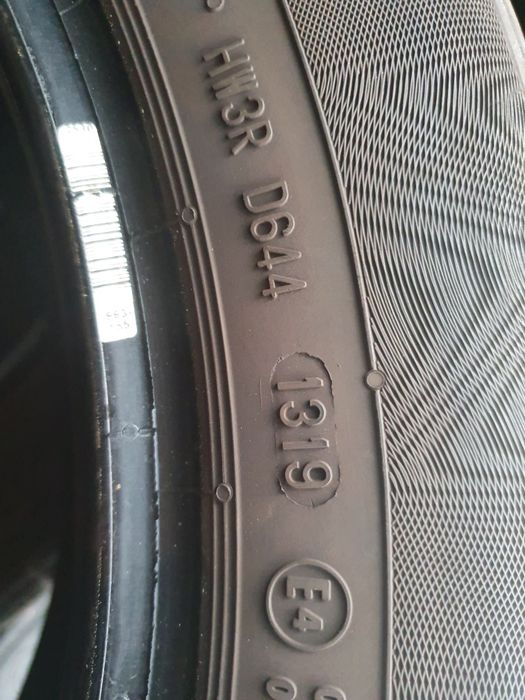 3 x anvelope iarna  215 55 17 Continental