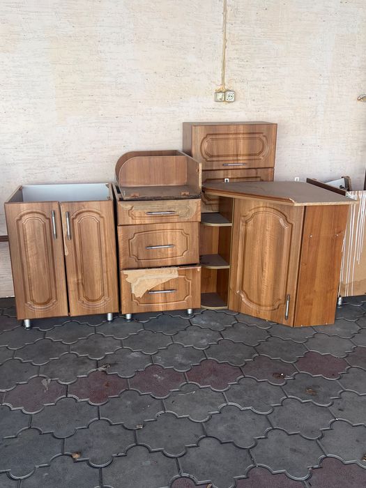 Мебель кухонный б/у