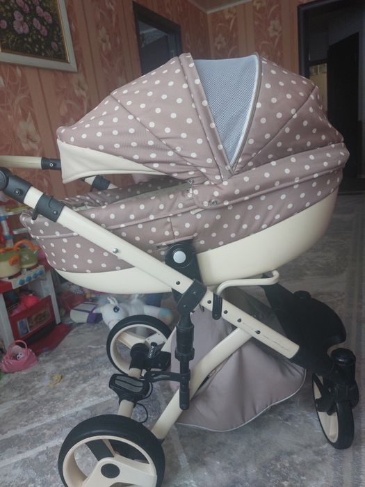 Продам коляску Lonex comfort 2 в 1