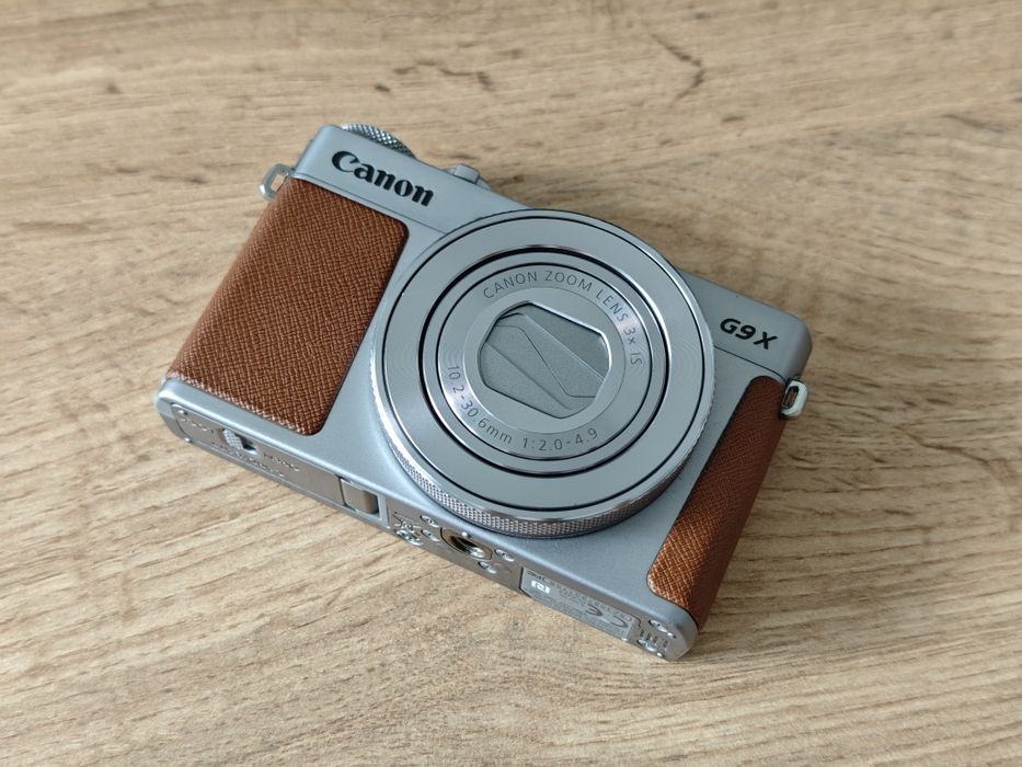 Canon PowerShot G9X Mark II