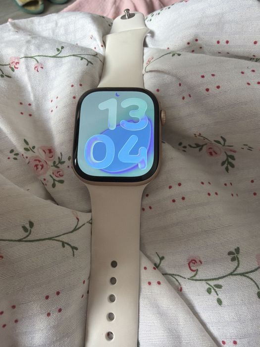Смарт-часы Apple Watch Series 11 S/M 46 мм розовое золото-розовый