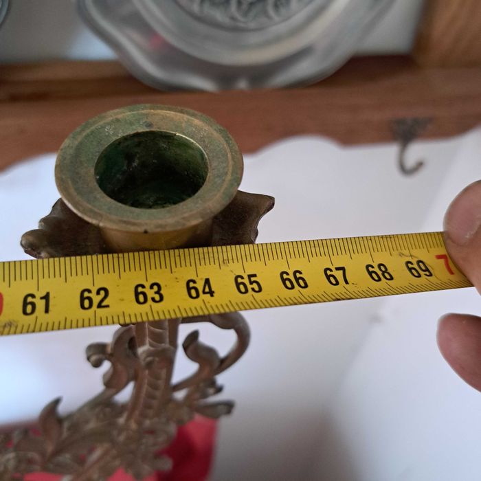 Sfesnic de altar catolic cu șapte lumini din bronz