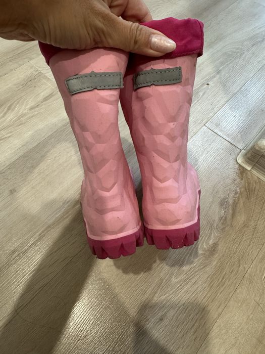 Утепленные детские сапоги