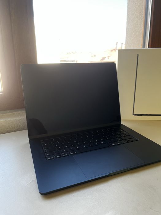 Macbook air m4 16 gb ram 256 gb
