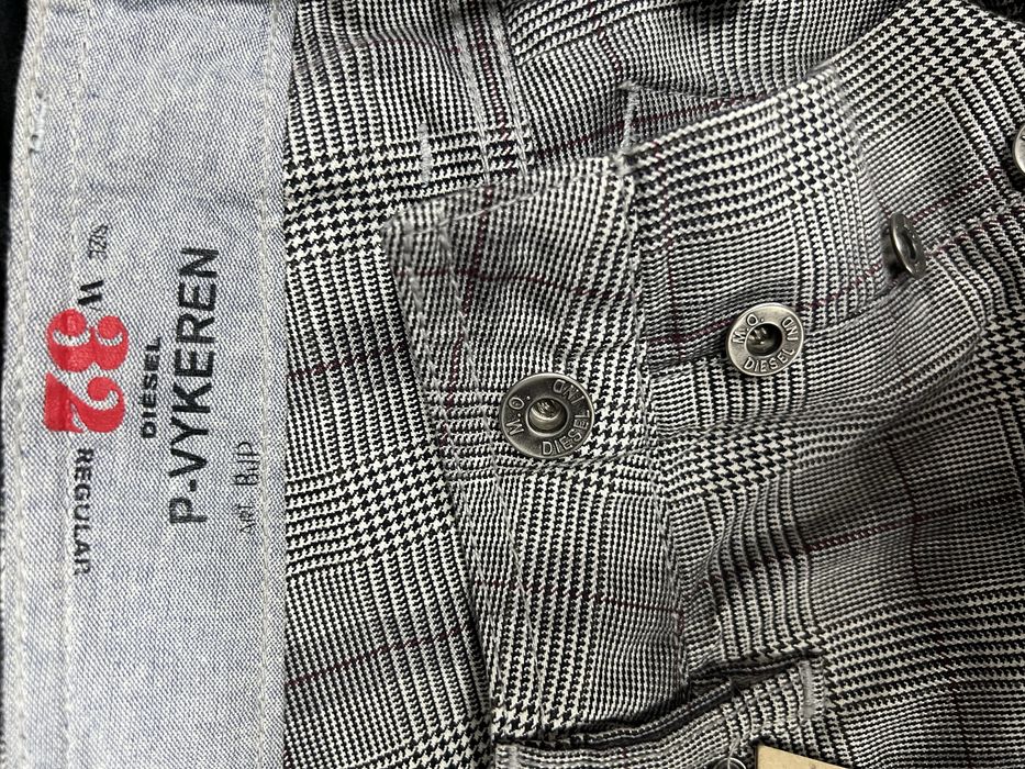Pantaloni noi  pentru baieti, Diesel