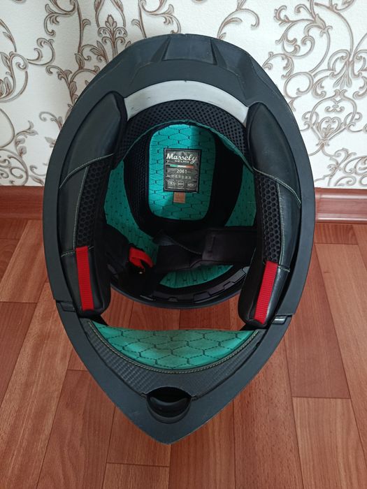 Продам срочно мотошлем трансформер на мопед