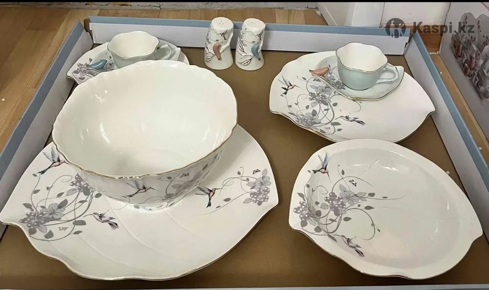 Чайно-столовый сервиз