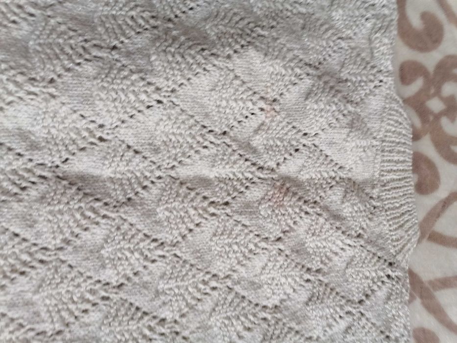 Дамски ръчно изработен елек