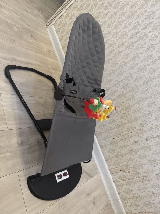 Шезлонг детский б/у