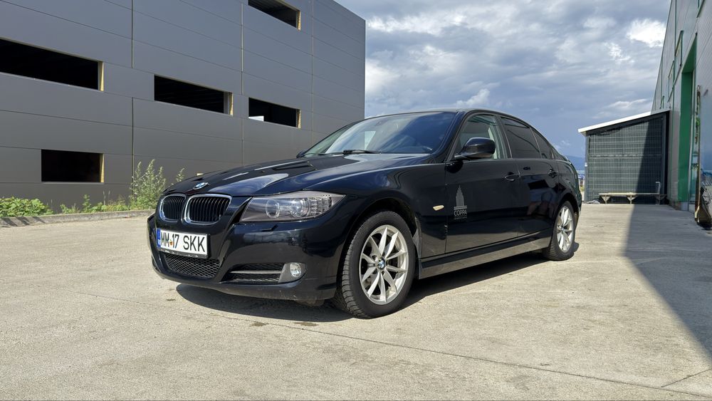 BMW 3 Series 2010 — imagine 3