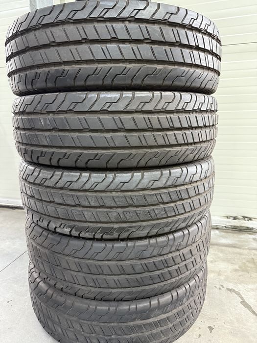 Set Anvelope 205/75 R16C Continental ContiVanContact