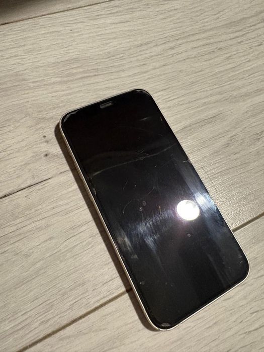 айфон 12 мини белый на 64гб