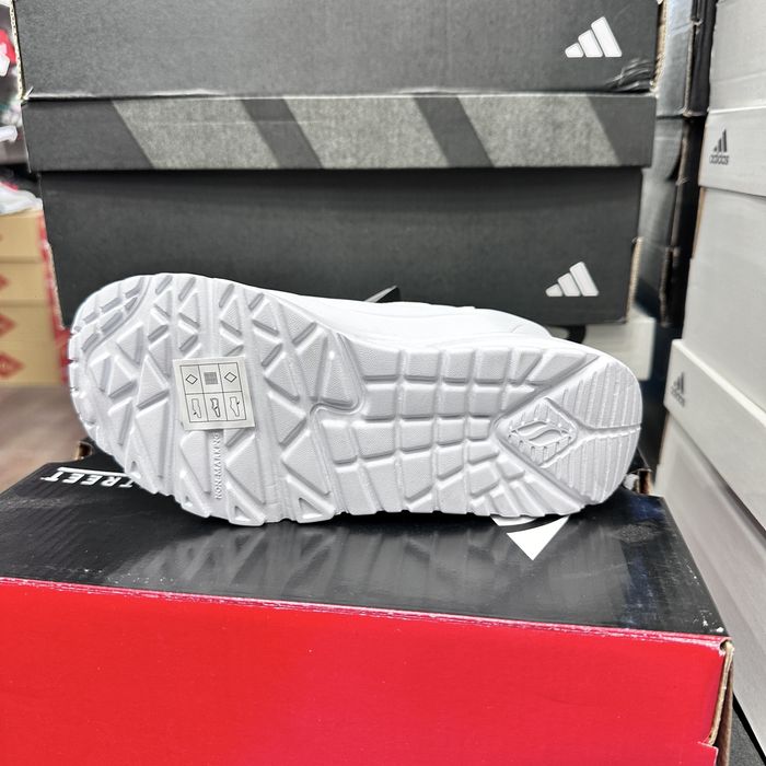 28 Skechers Uno Lite | Оригинални детски маратонки