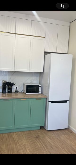 Холодильник Indesit DS 4200 W белый