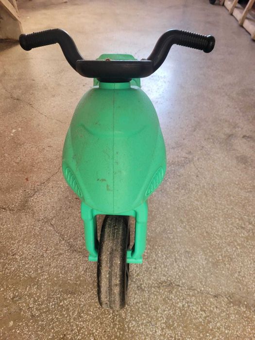 Motocicleta copii cu trei roti fara pedale