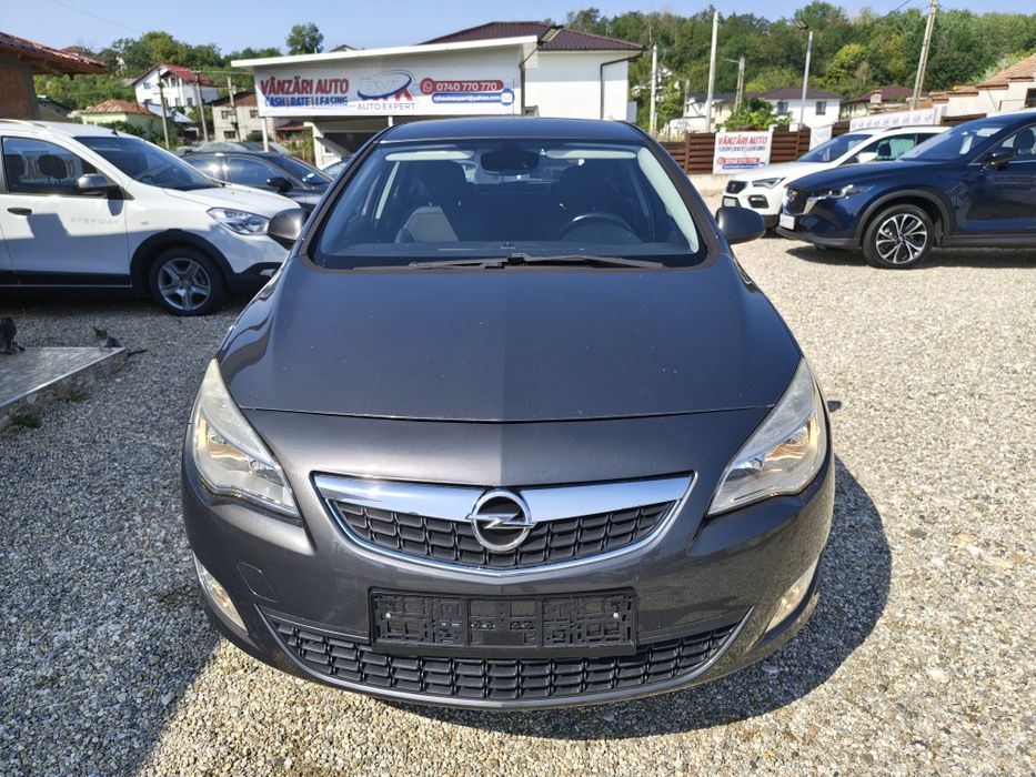 Opel Astra Opel Astra J Cosmo