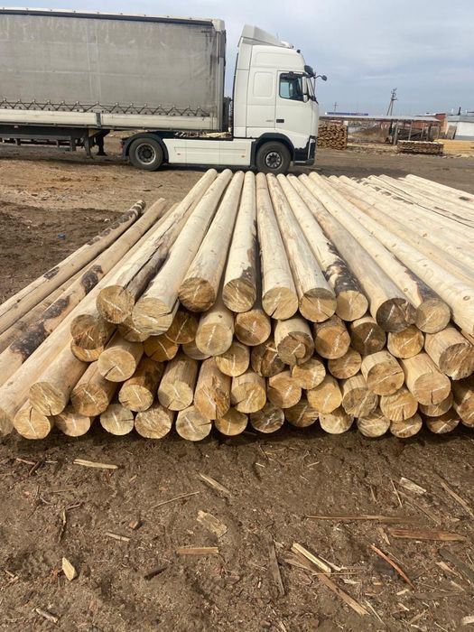 Продам Доски ,дрова ,опилки,штакетник,брус