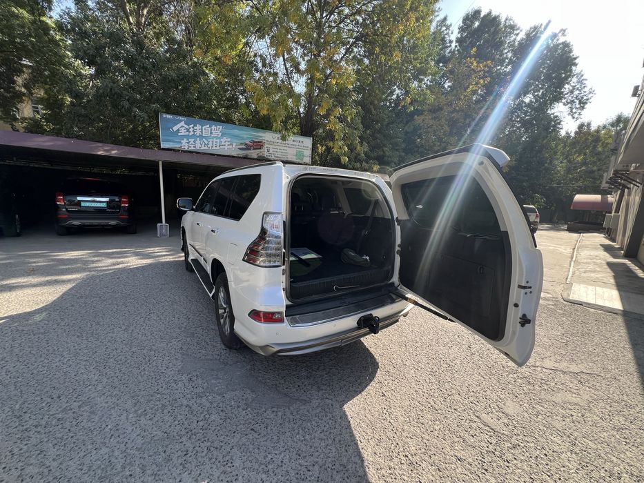 LEXUS GX460 mashina
