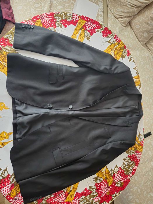 Официален мъжки костюм българско производство - 52 номер