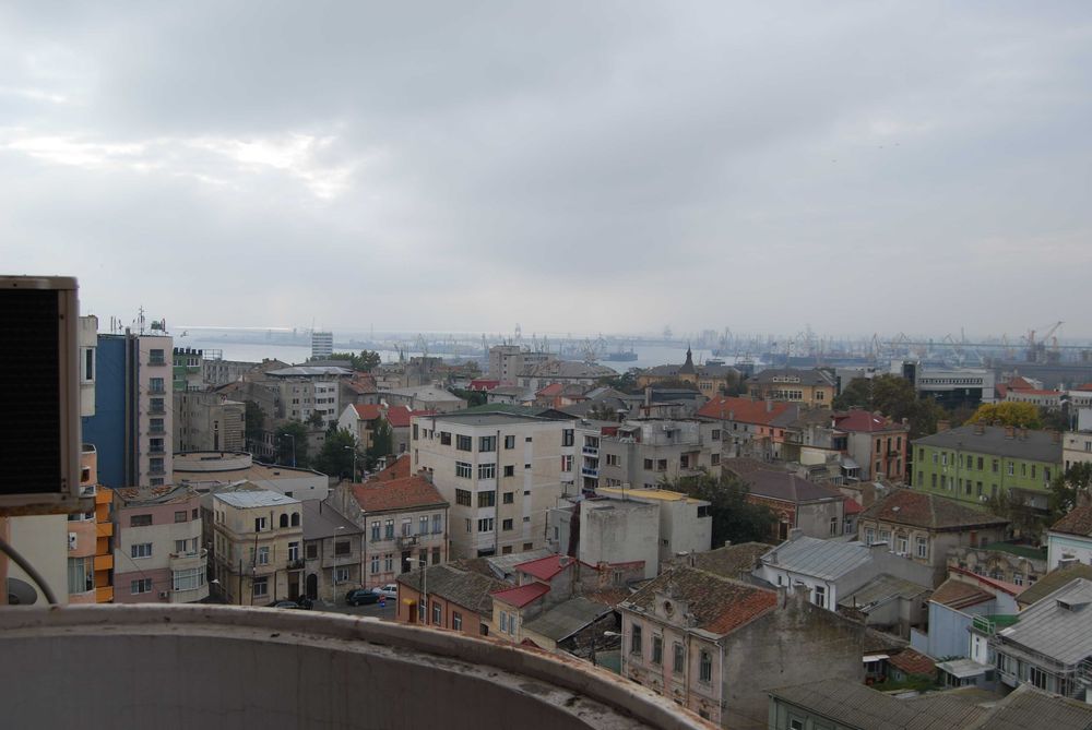 Inchiriere garsoniera ultracentral zona Miga numai pe termen lung